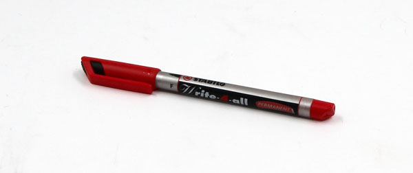 Foil marker, non-permanent, red