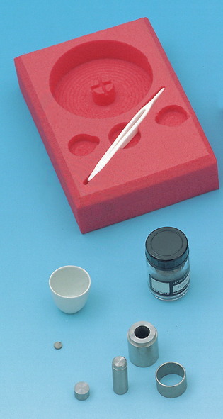 Superconductor experiment kit for making superconductors